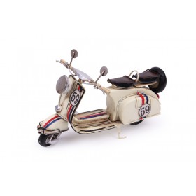 Vespa Metal Scooter (59 Numara)